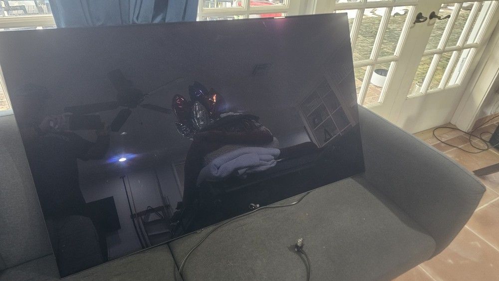 LG OLED 55 INCH TV WITH STAND