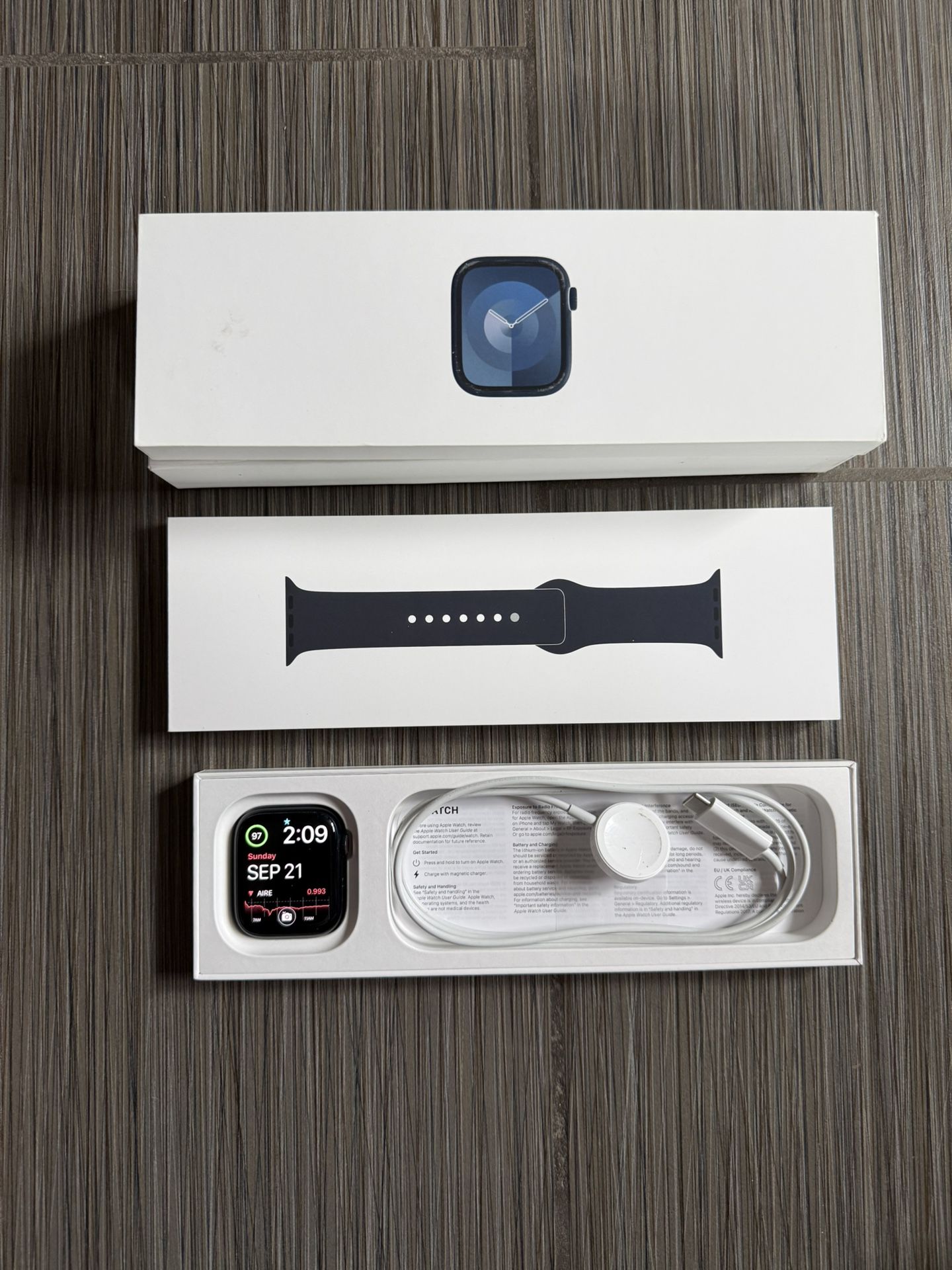 Apple Watch Series 9 (45 mm) GPS / Cellular 