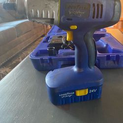 Battery Powered Drill For Trucks And car