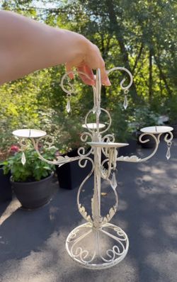 Center Pieces and Isle Stands 16+