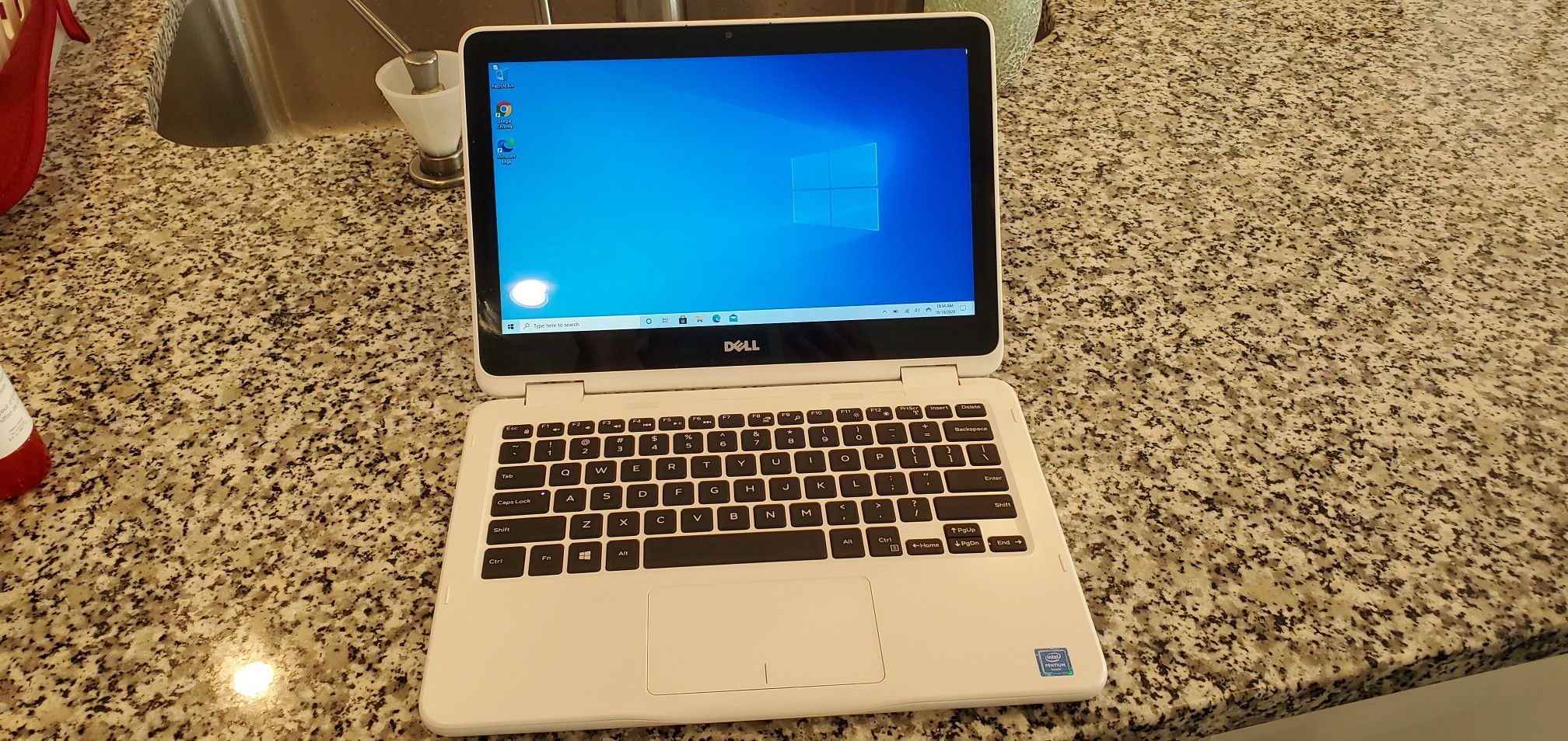 Dell inspiron 2 in 1 touch screen flex laptop