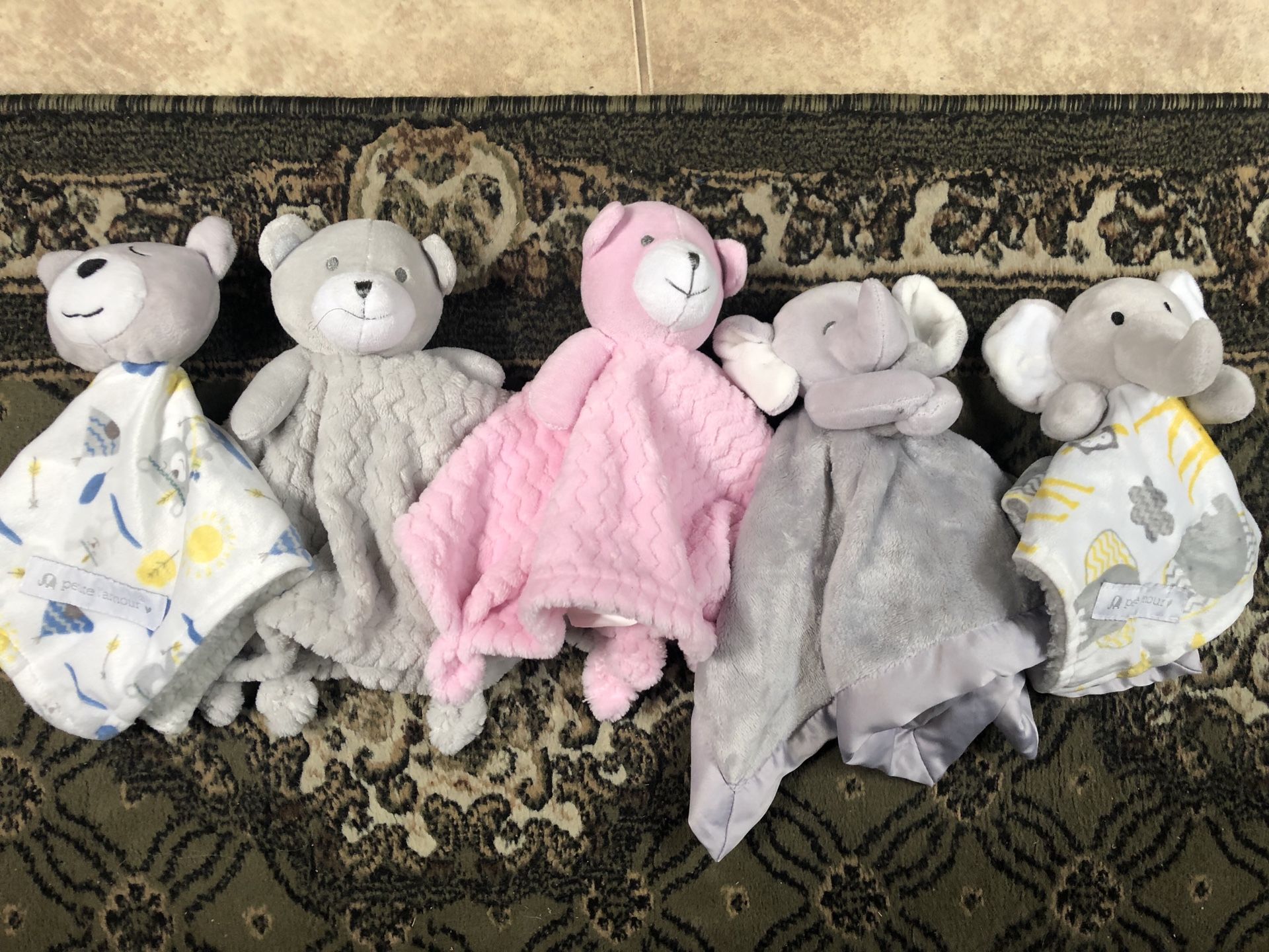 Baby lovies/stuffed animals