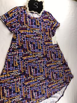 Lularoe Carly small size - new with tags $35