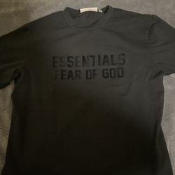 Essentials T-shirt L/XL