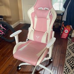 girls pink gaming chair