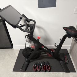 Peloton Bike