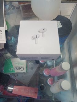 Barely Used Airpods Pros Gen 2 Only Used Them Once