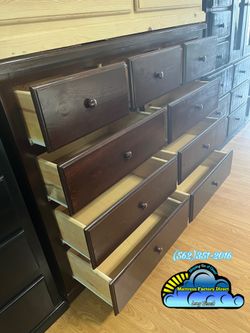 Brown nine drawer pinewood dresser cajonera Comoda de Pino Nuevo