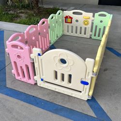Baby Playpen Fence NEW