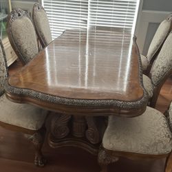 Michael Amini dining set