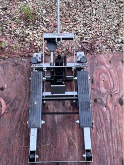 Pittsburgh 1500 Lb. Capacity ATV/ Motorcycle Lift