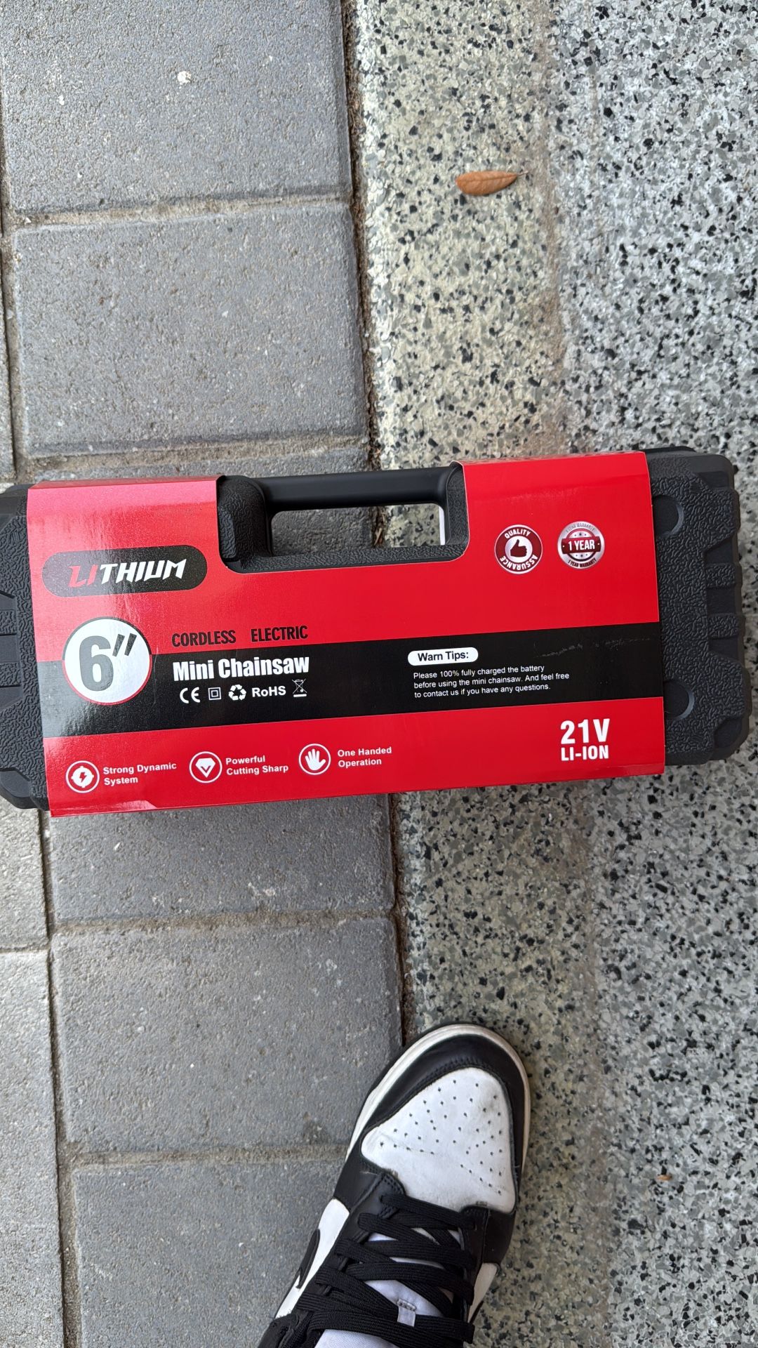 Cordless 6-Inch Mini Electric Chainsaw – 20V Lithium, One-Hand Operation