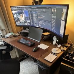 SAMSUNG 49" Odyssey Neo G9 Series G95NA 4K UHD Curved Gaming Monitor, 240Hz