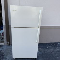 Frigidaire Refrigerator Good Condition Everything Works Fine 