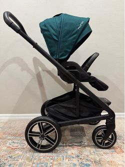 Like new! Nuna Mixx Next Stroller & Cup Holder (retails $1,020)