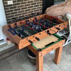 Hokey Table