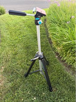 Vintage Hollywood Camera/Optical Tripod – Excellent Condition with Original Box
