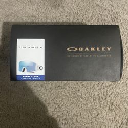 Oakley Off-roading/Snowboarding goggles