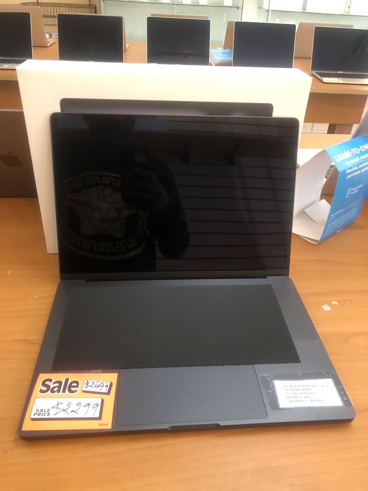 (2020) 13” MACBOOK PRO TOUCHBAR / 1 TB SSD / 16 GB MEMORY / M1 CHIP