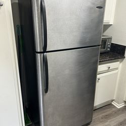 Refrigerator freezer Frigidaire 