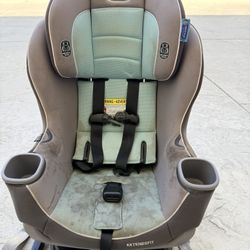 Free Greco Extend2Fit Car Seat Used 