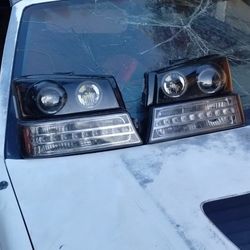 Headlights And Parking Lights For Chevy/GMC Trucks