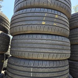 235 65 18 Michelin Tires Con 80% De Vida Las 4tires ‼️ ‼️ 