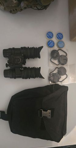 PVS-15 NIGHT VISION GOGGLES NVGS