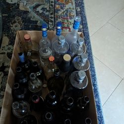 25 Wine Bottles For Crafting, Etc. All Clean And Empty.