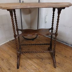 19th C English Traditional Bobbin Turned Tresal Table