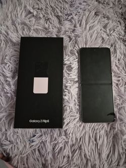 Samsung Z Flip 5 Unlocked