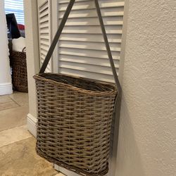 Hanging Basket Excellent Cond 