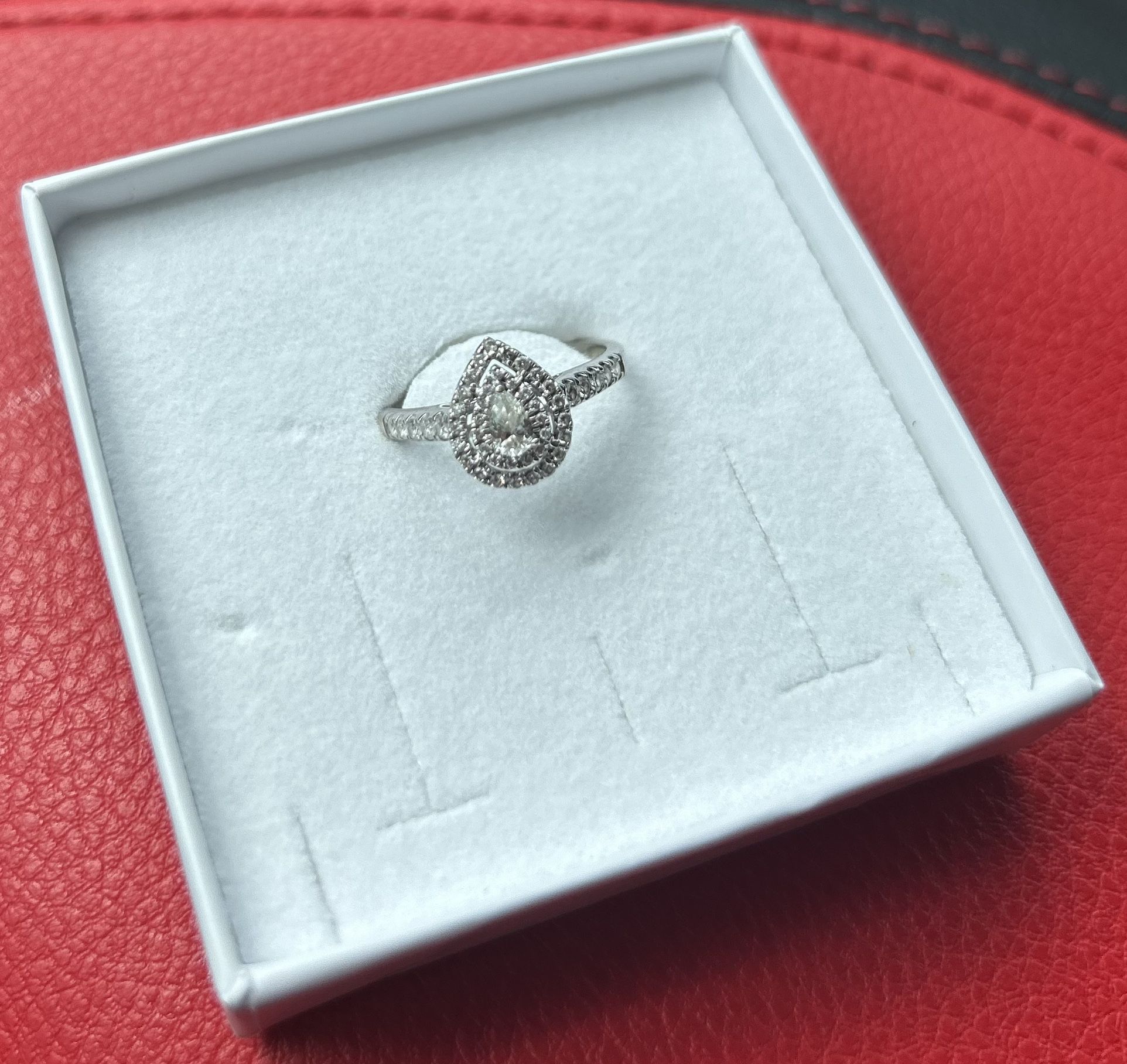 1ct Pear/Round Diamond Engagement Ring 14k White Gold