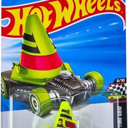 Cone Shaker TH Hot Wheels 