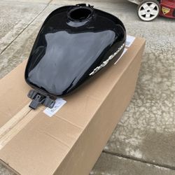 2017 Harley Road Glide Body Parts 