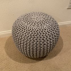 Pouf Chair/Footrest - Light Gray
