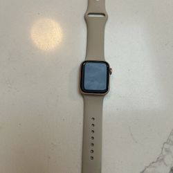 Apple Watch SE (comes With Blind Box) Chance Of Labubu Or Other 