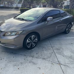 Clean Honda 2013 113631 mileage, great riding car no issues Cold AC