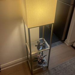 Lamp With 2 Shelves