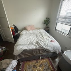 queen size mattress and box spring 