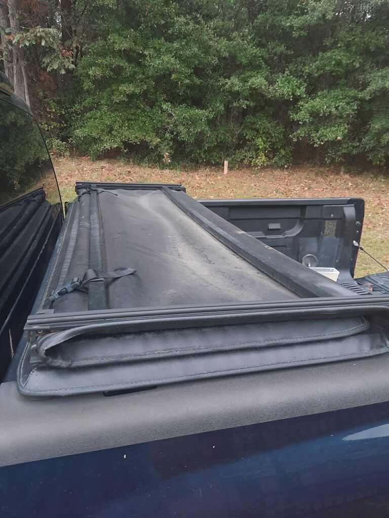 07-13 silverado/sierra tonneau cover for sale