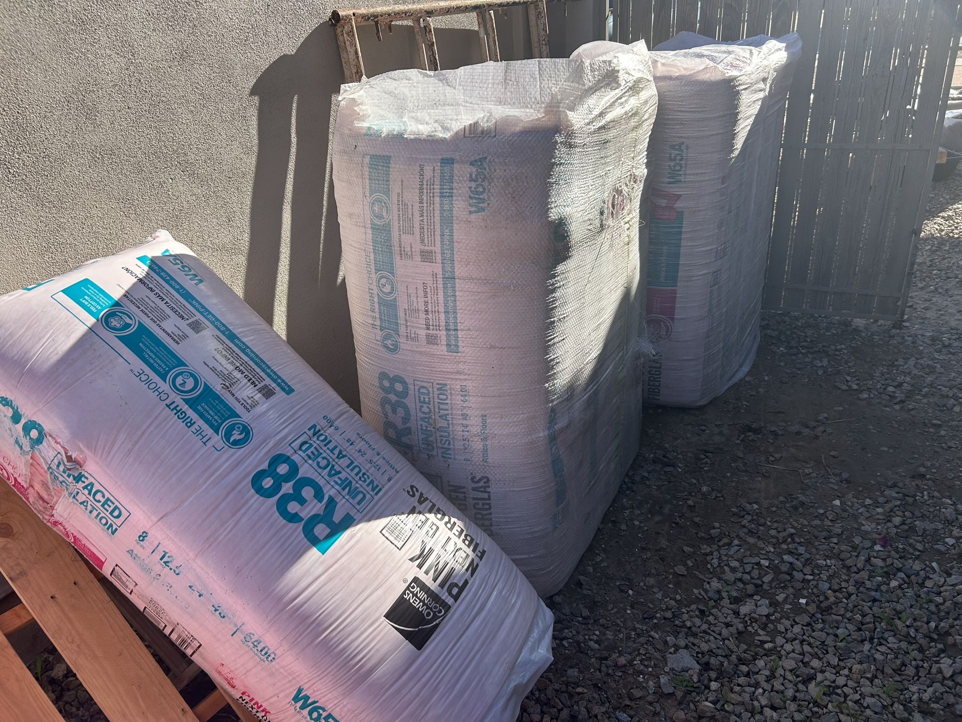 R38 Insulation 24” 9 Bags 