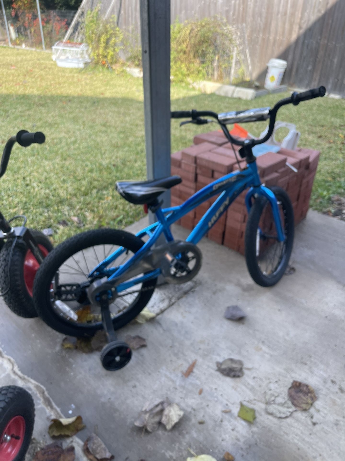 Excellent Condition Bike Wheel 18