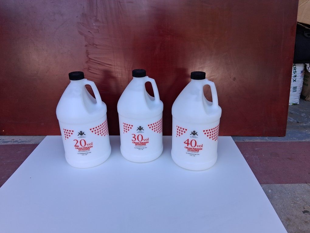 New Kud'ci Professional 20 30 40 vol. Creme Peroxidd Developer 1 gallon