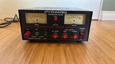 Pyramid PS32LAB power supply unit