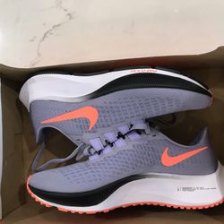 Air Zoom Pegasus 37 Women Size 7