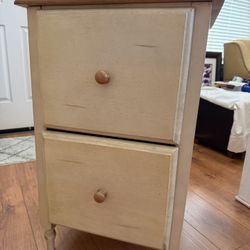 2 Drawer Wood File Cabinet Sturdy & Classic 