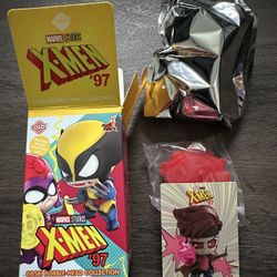 Hot Toys Cosbi Collection X-MEN 97 gambit figure