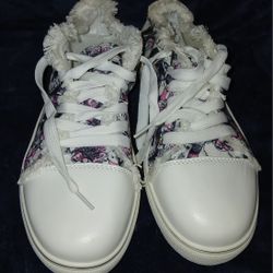 Brand New Womens Skull Print Canvas Shoes
