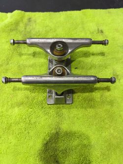 Independent trucks 139's 8"